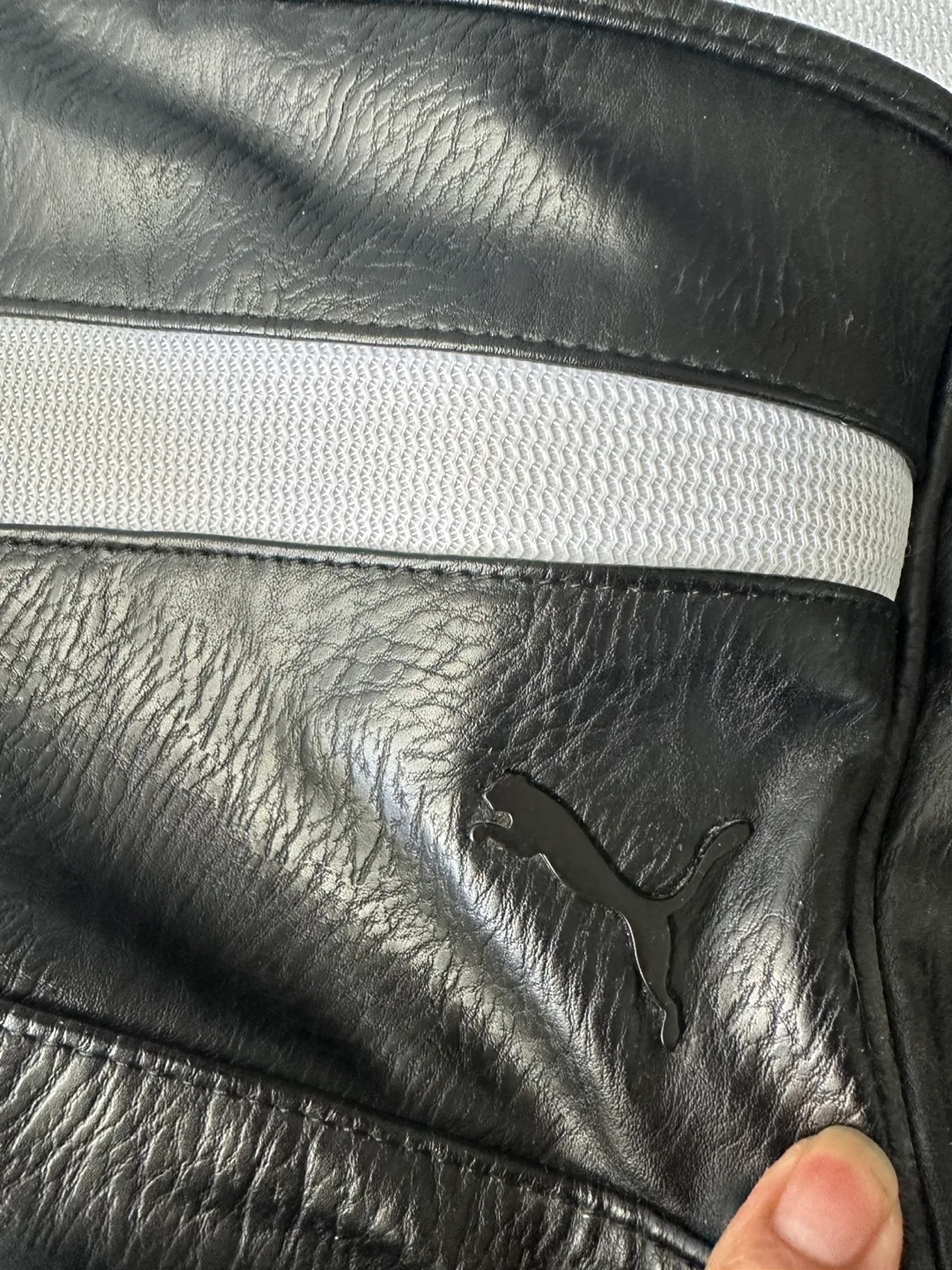 Puma Black & White Leather Tote Bag image indicator(3)