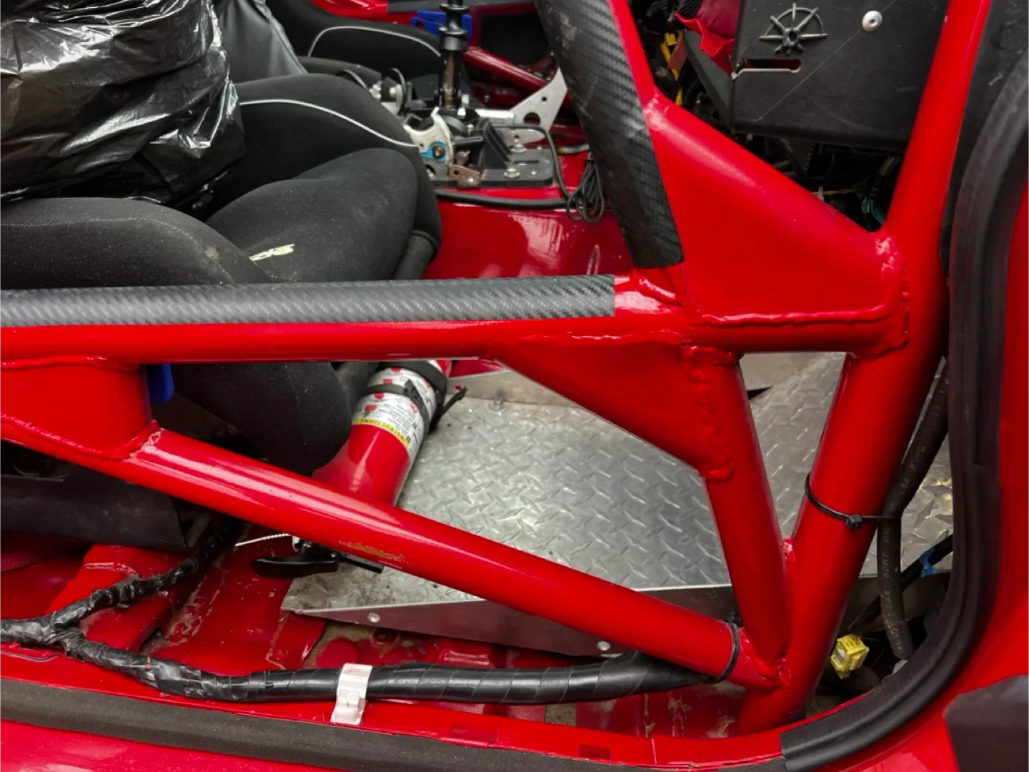 Subaru, Rally Car ready to race image indicator(8)