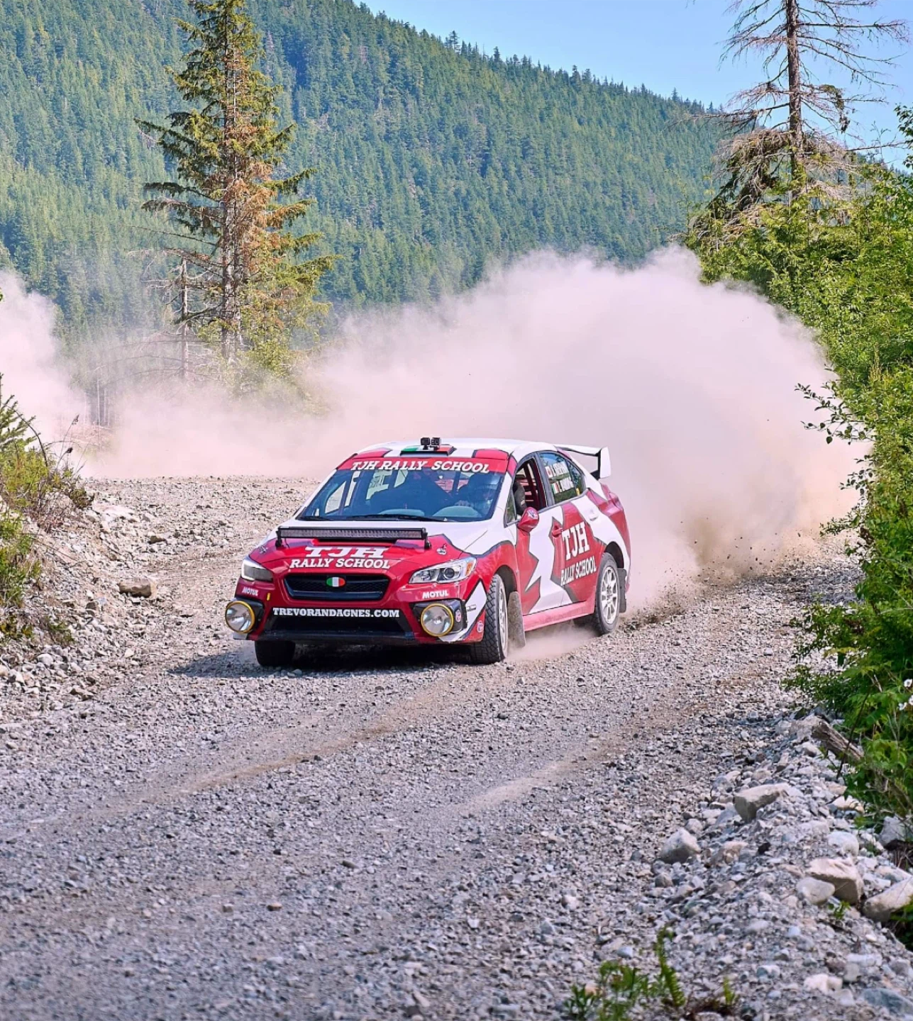 Subaru, Rally Car ready to race - photo 4