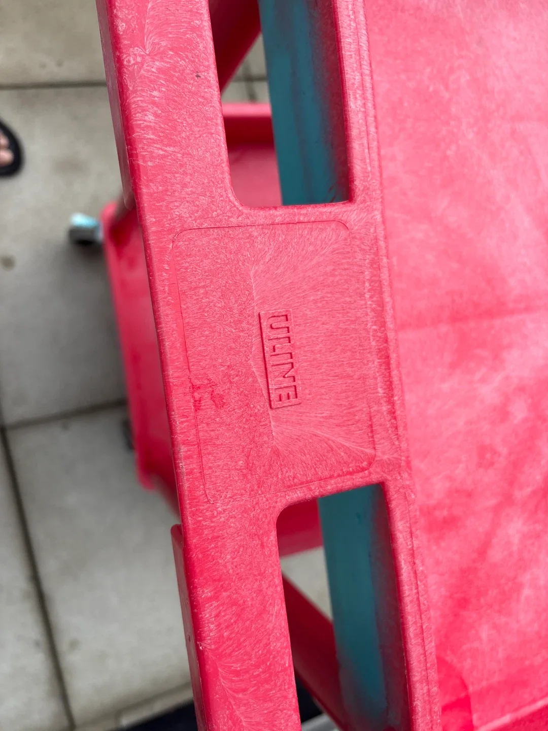 Uline Red heavyweight utility cart image indicator(3)