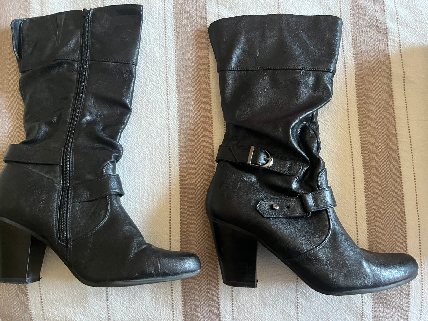 White Mountain Black Boots - Size 9 - photo 2