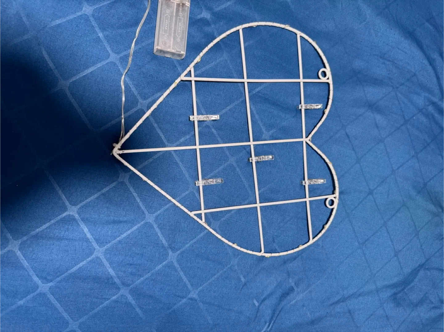 Heart-Shaped Photo Clip String Lights image indicator(2)