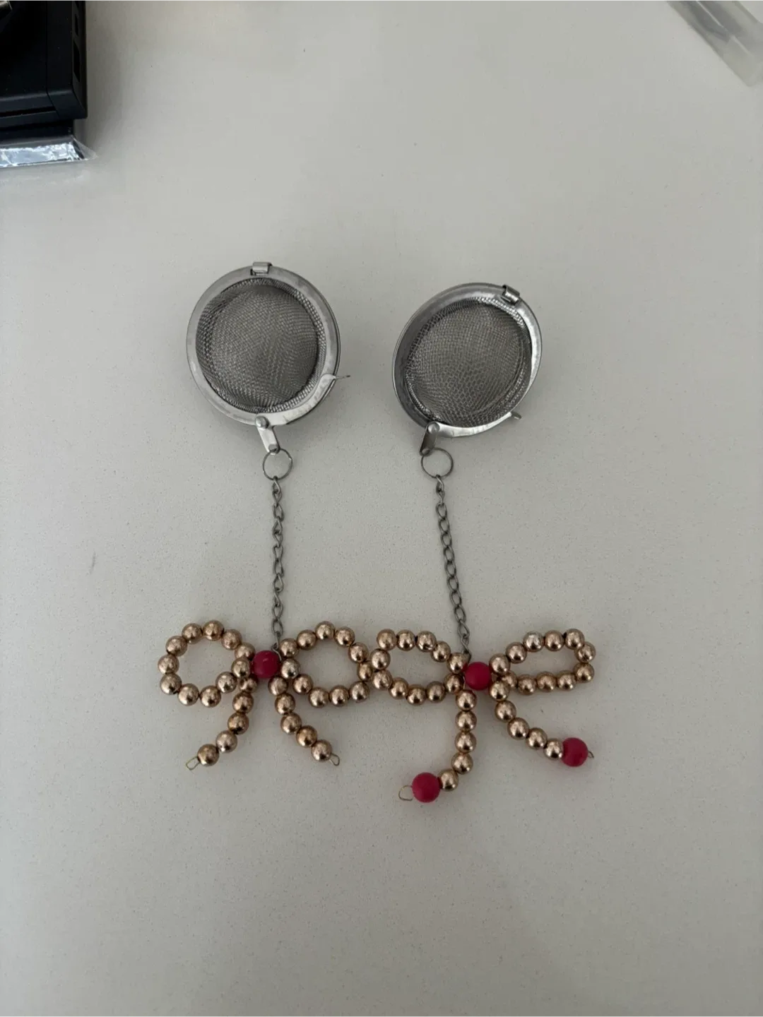 Set of 2 Tea Steepers with beaded bow - new & cute for gifting! image indicator(2)