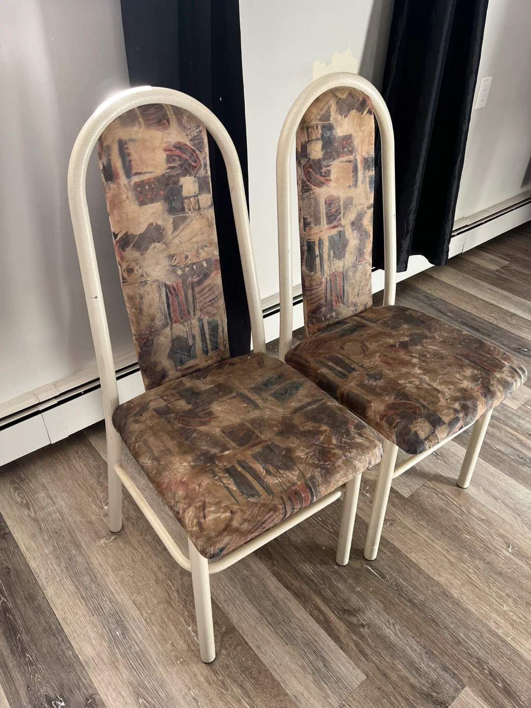 Set of 4 Upholstered Metal Dining Chairs