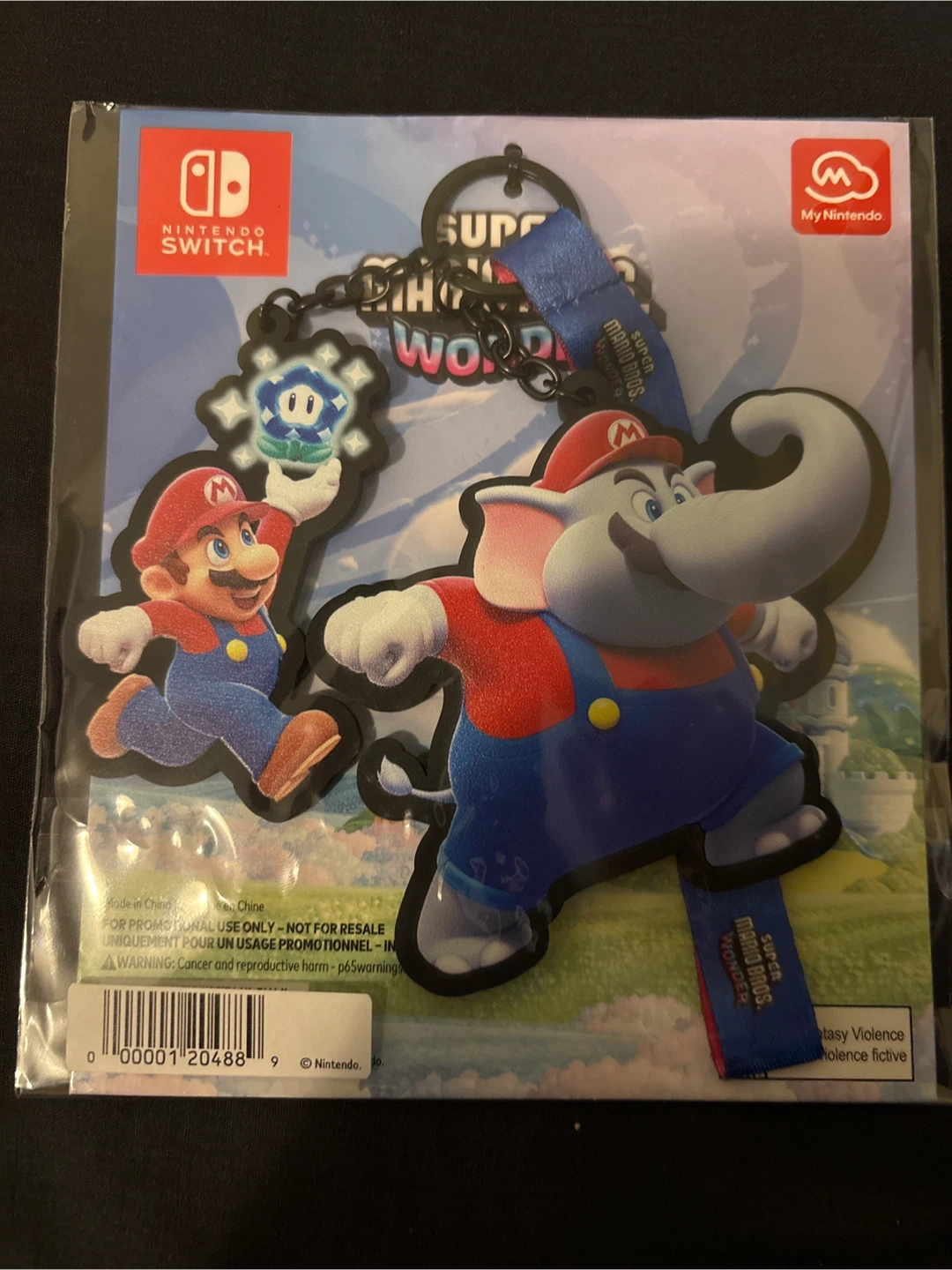 Nintendo Super Mario Keychain - New