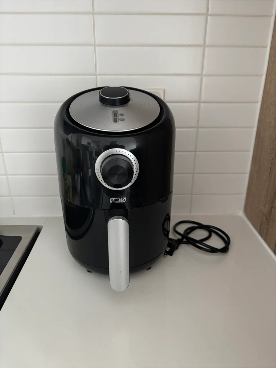 Dash Compact Air Fryer Oven - Black thumbnail