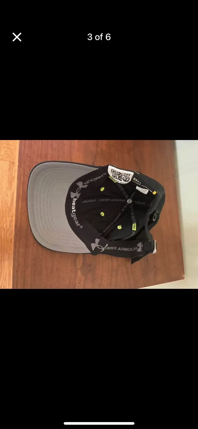 Under Armour Cap image indicator(3)