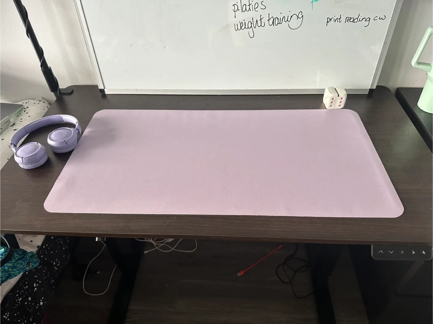 Vegan Leather Desk Pad image indicator(2)