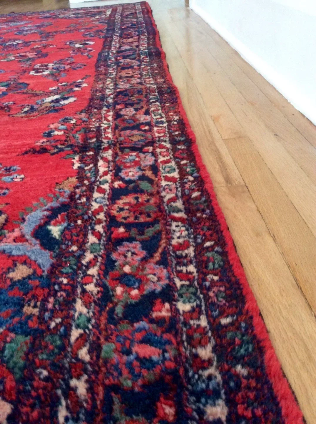 ⭐️Antique Lilian large rug w/ ruby red bold floral design⭐️ image indicator(7)