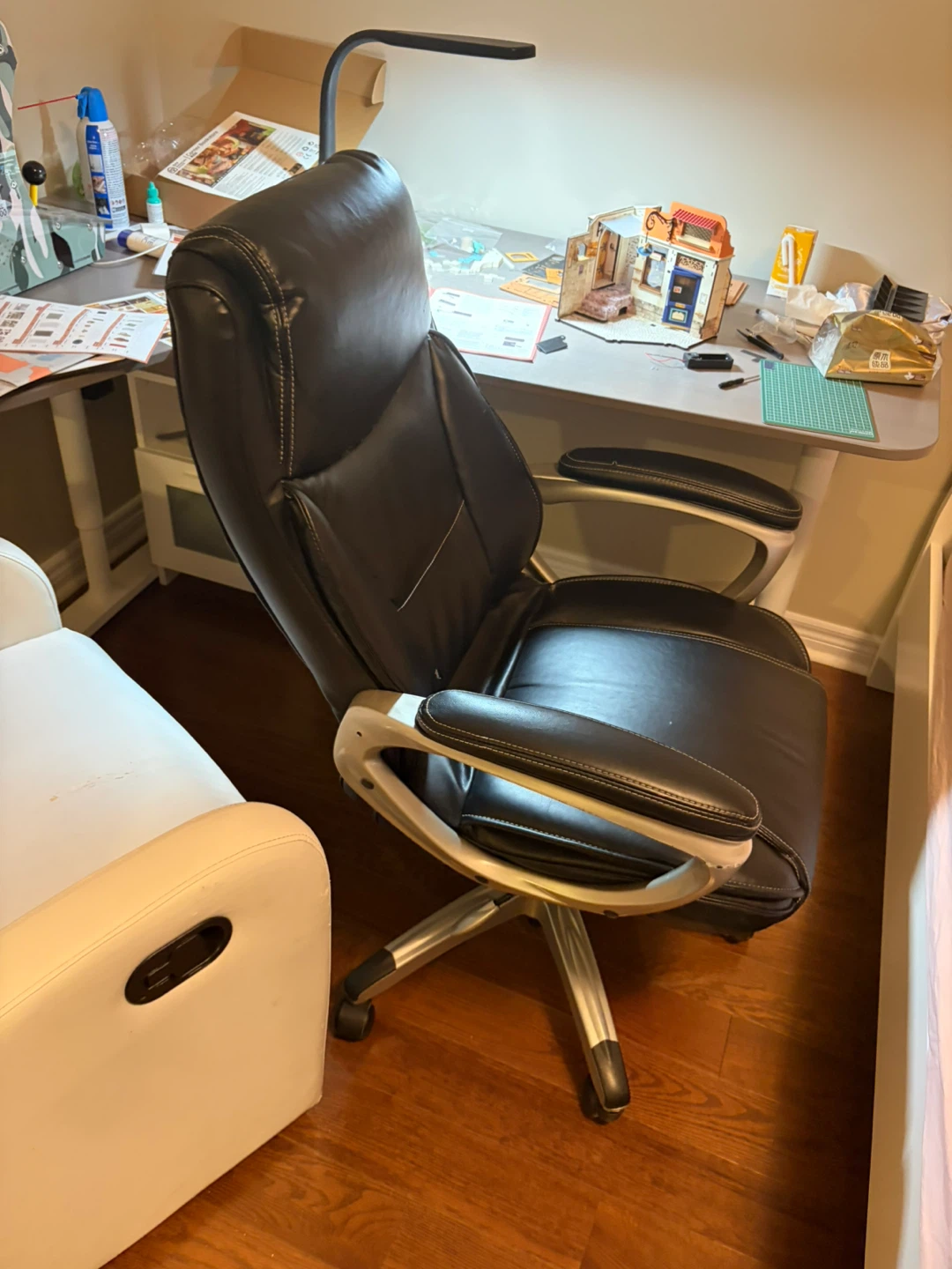 Black Leather Office Chair - photo 2