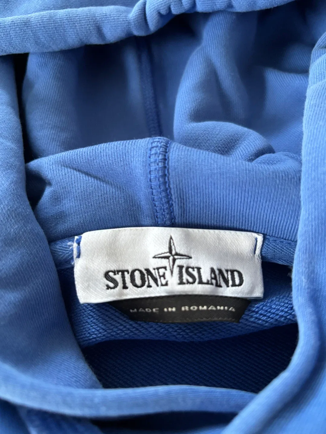 Stone Island Hoodie image indicator(3)