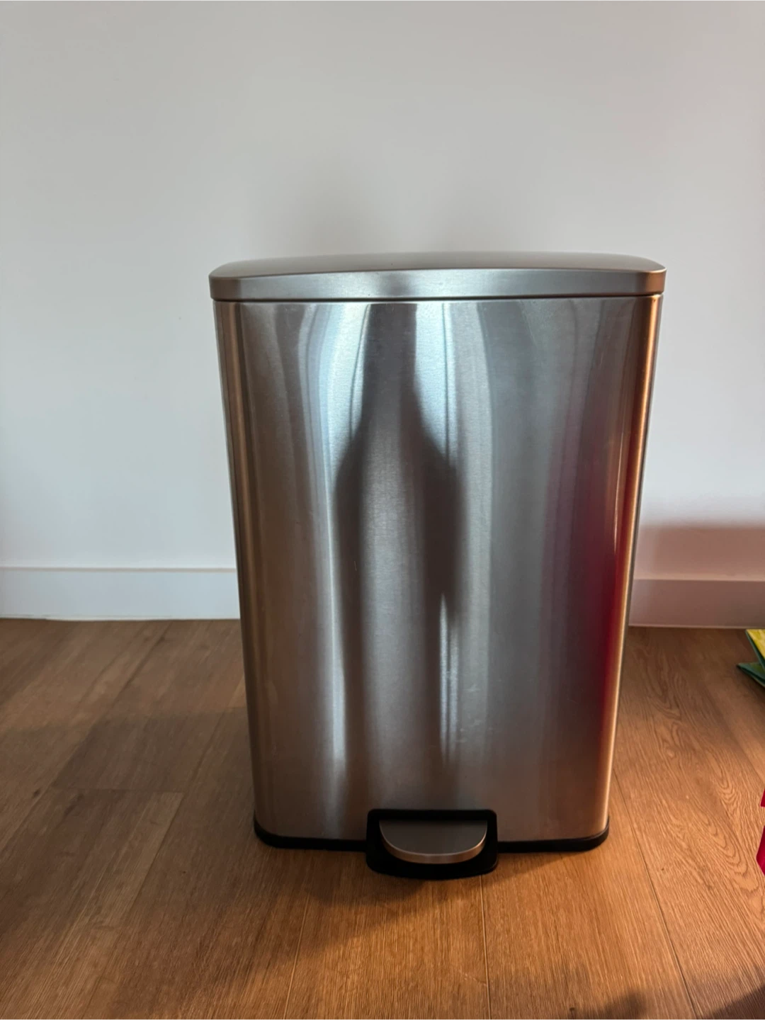 IKEA SULTEN 13 Gallon Stainless Steel Step Trash Can - photo 3
