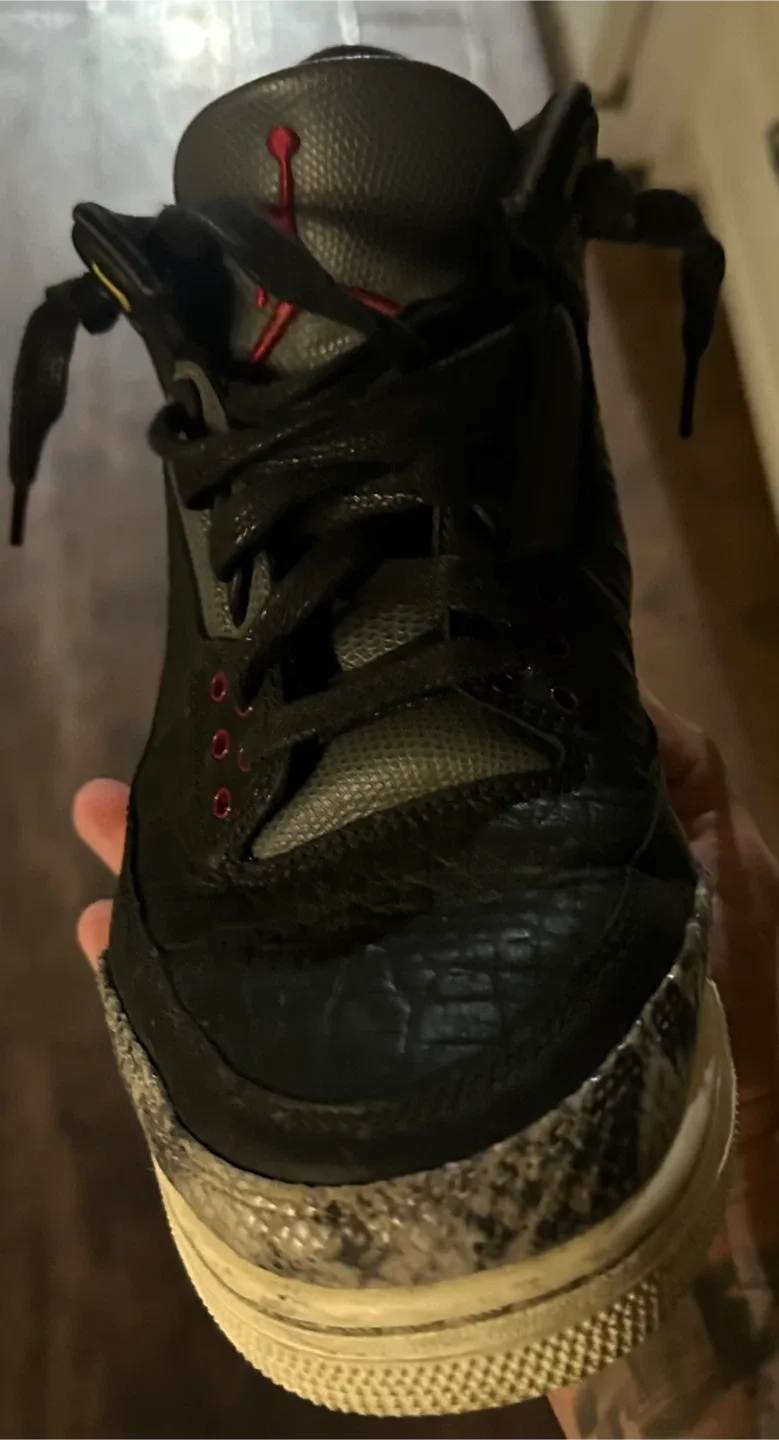 Air Jordan 3 Retro Black/Multi Size 10 image indicator(3)