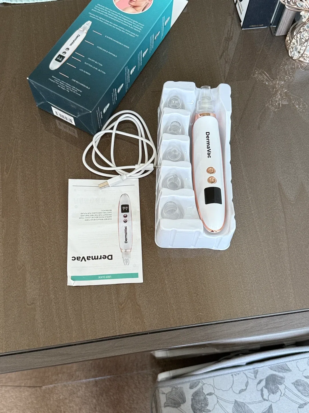 DermaVac 6-in-1 Pore Cleansing System - New! image indicator(2)