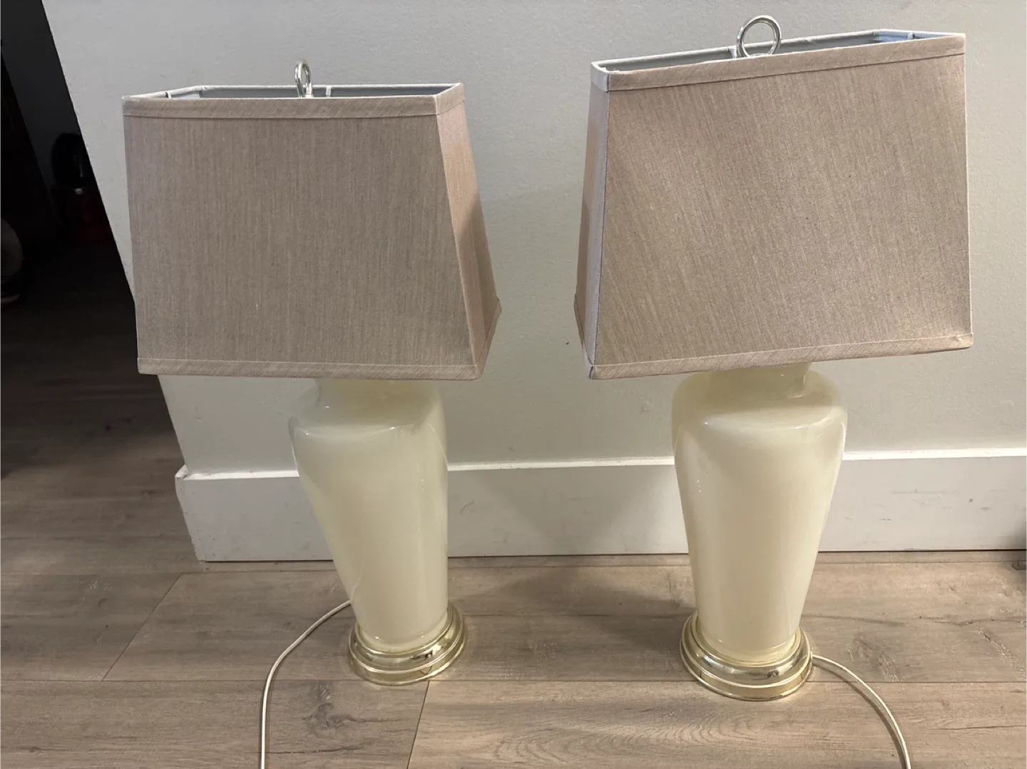 Pair of Rectangle Shade Lamps image indicator(8)
