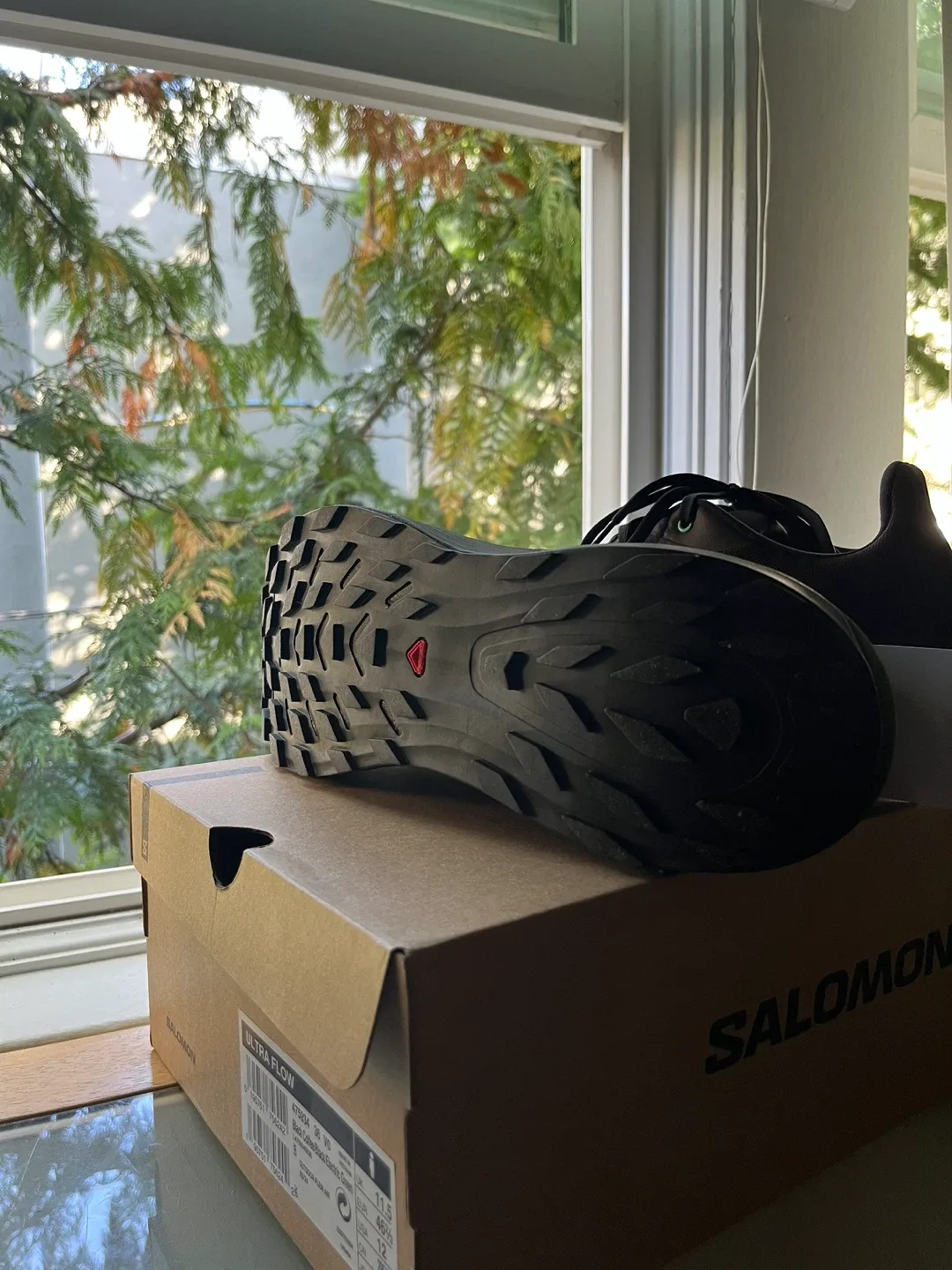 Salomon Ultra Flow Black Coffee US 12 (New) image indicator(3)