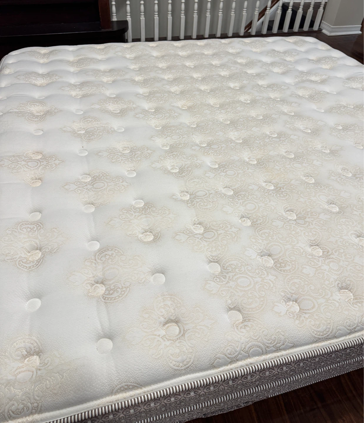 King size mattress with box springs