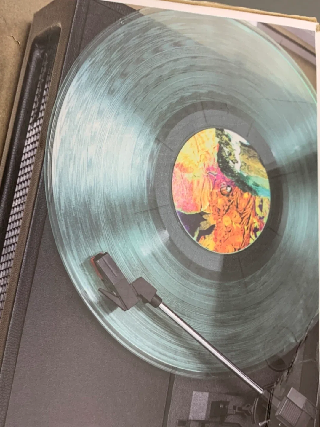 Crosley Voyager Turntable - 3 Speed image indicator(2)