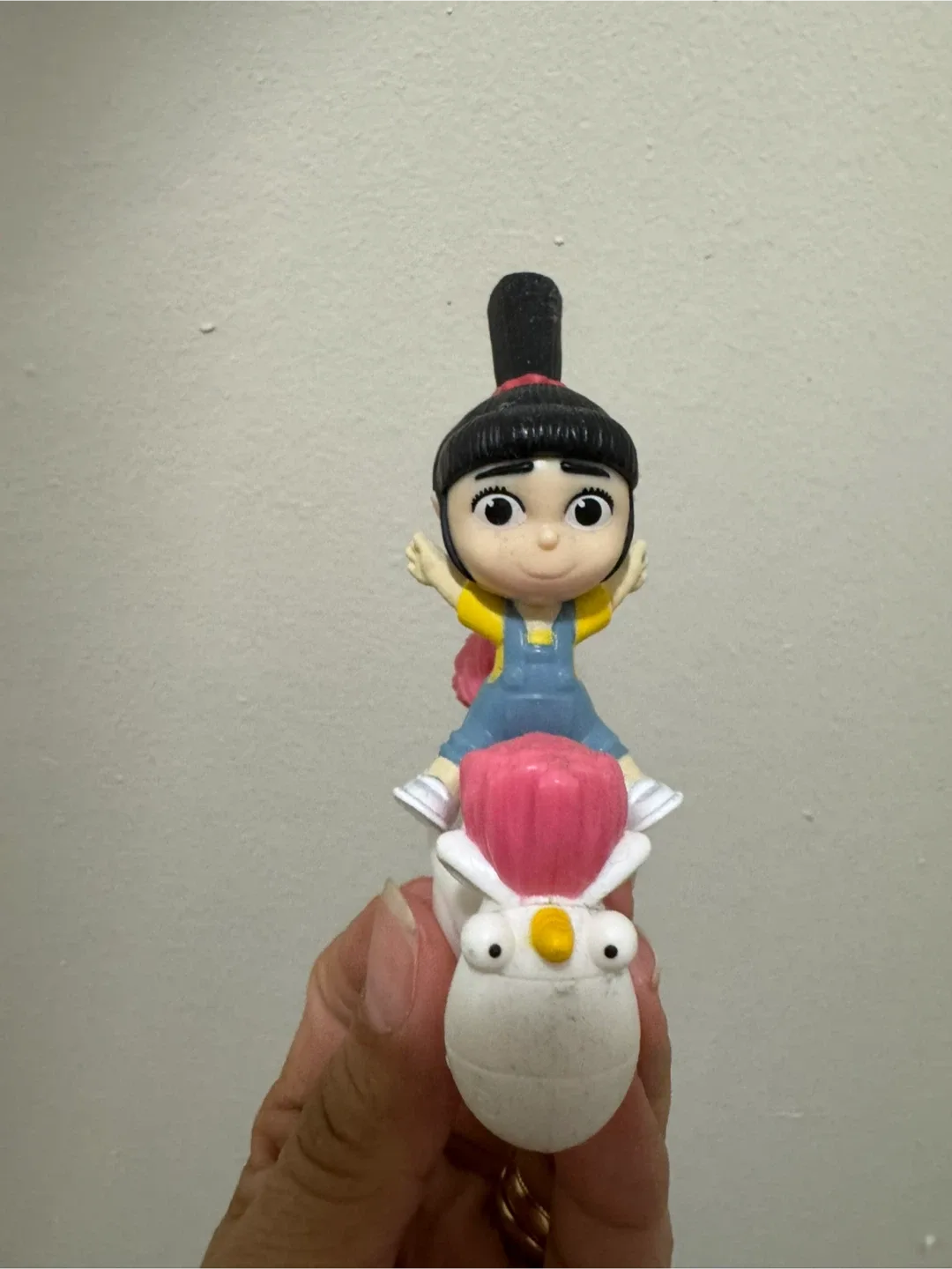🥕Despicable Me Agnus on Unicorn Figurine image indicator(2)