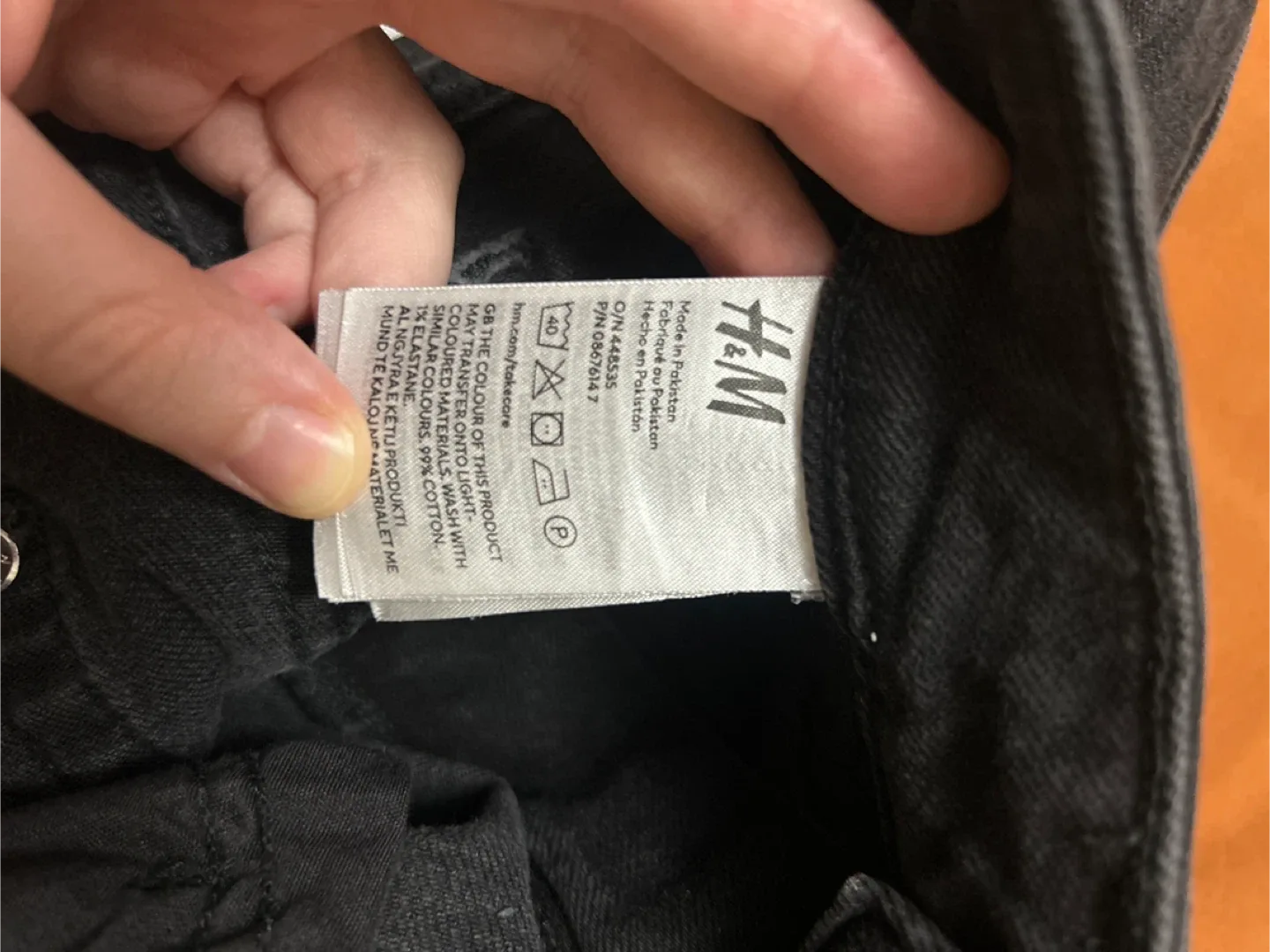 Black Denim Mom Shorts - Size 6 image indicator(5)