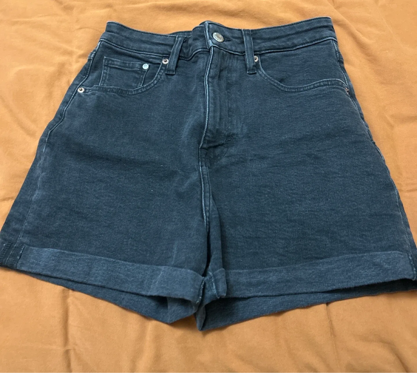 Black Denim Mom Shorts - Size 6 image indicator(2)
