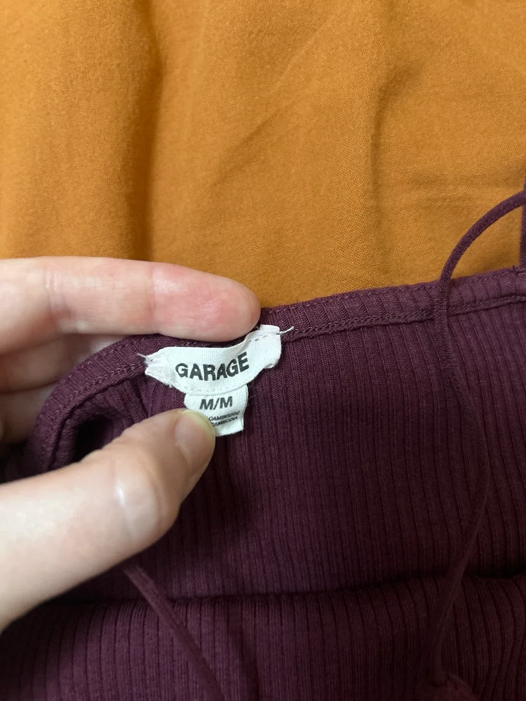 Burgundy Ribbed Tank Top - Size M image indicator(3)