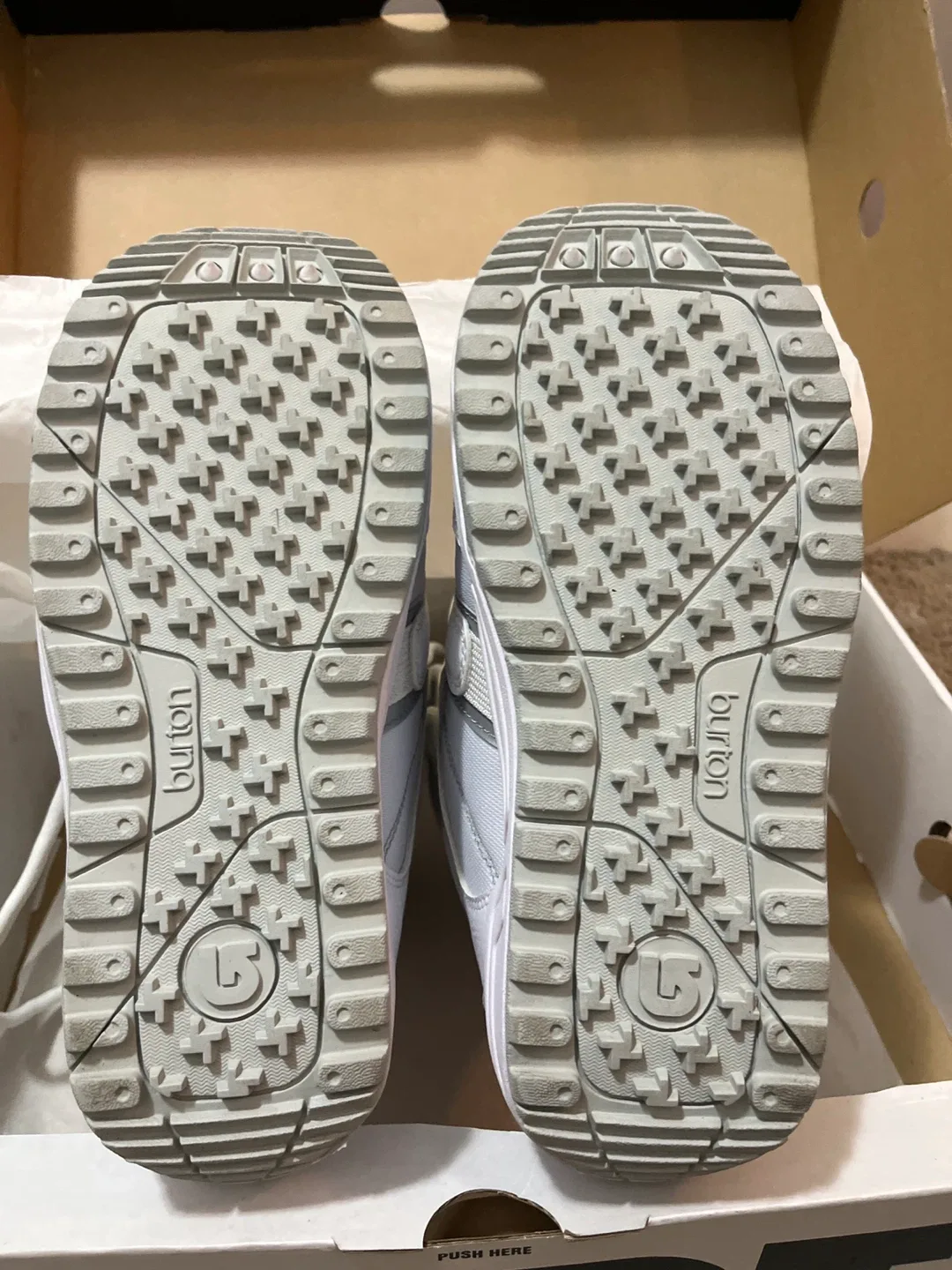 Burton Coco Women's Snowboard Boots - Size 6 image indicator(2)