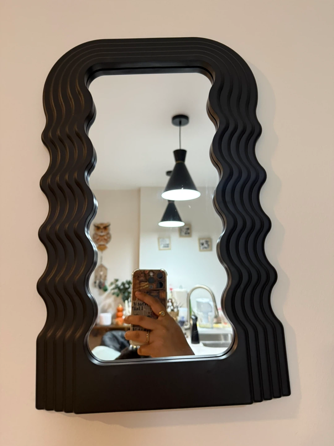 Black Wavy Mirror - photo 2