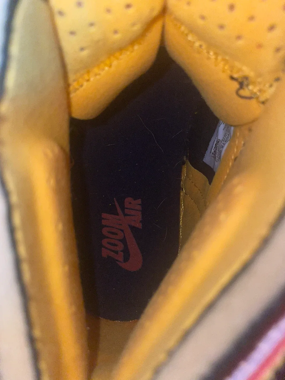 Nike Air Jordan 1 Zoom Air CMFT Red image indicator(5)