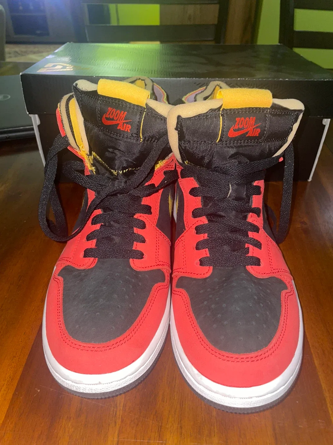 Nike Air Jordan 1 Zoom Air CMFT Red image indicator(2)