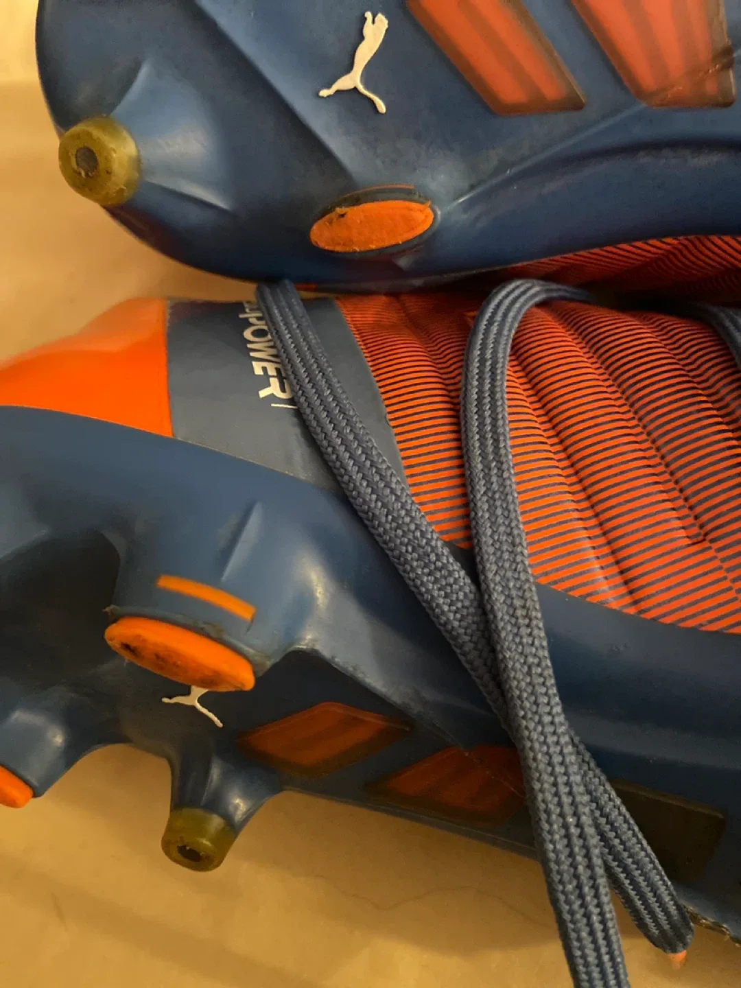 Puma Power R Adapt-Lite soccer cleats. Size 8.5 image indicator(5)