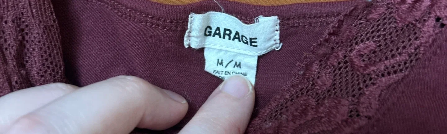 Burgundy Lace Trim Bodysuit - Size M image indicator(3)