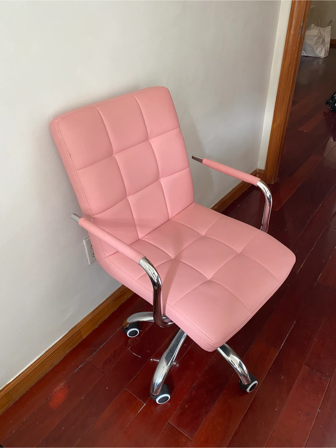 Pink Office / desk Chair - photo 2