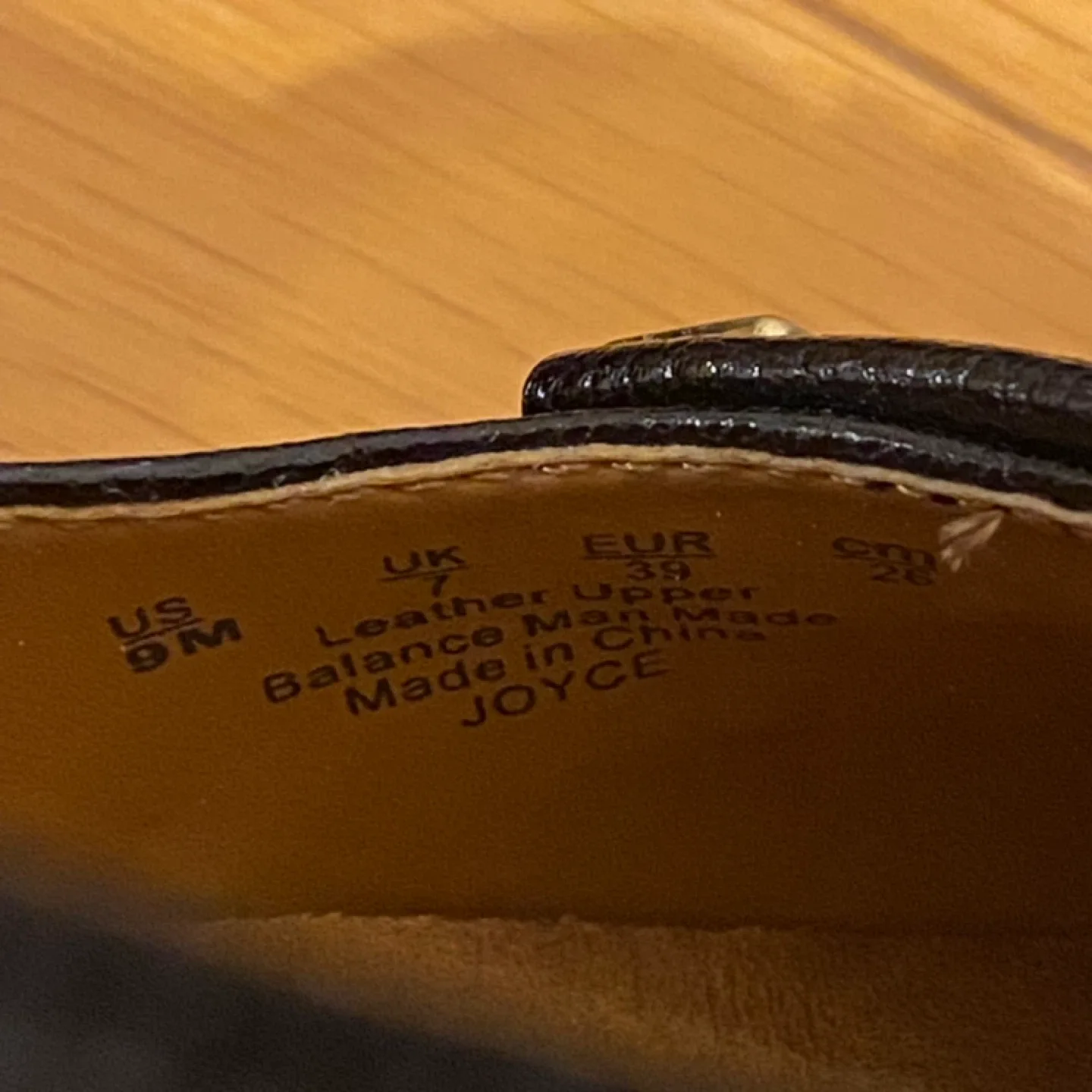 Naturalizer Black Leather Flats image indicator(7)