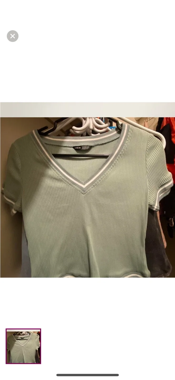 Shein Crop Top Bundle - Size Small image indicator(3)