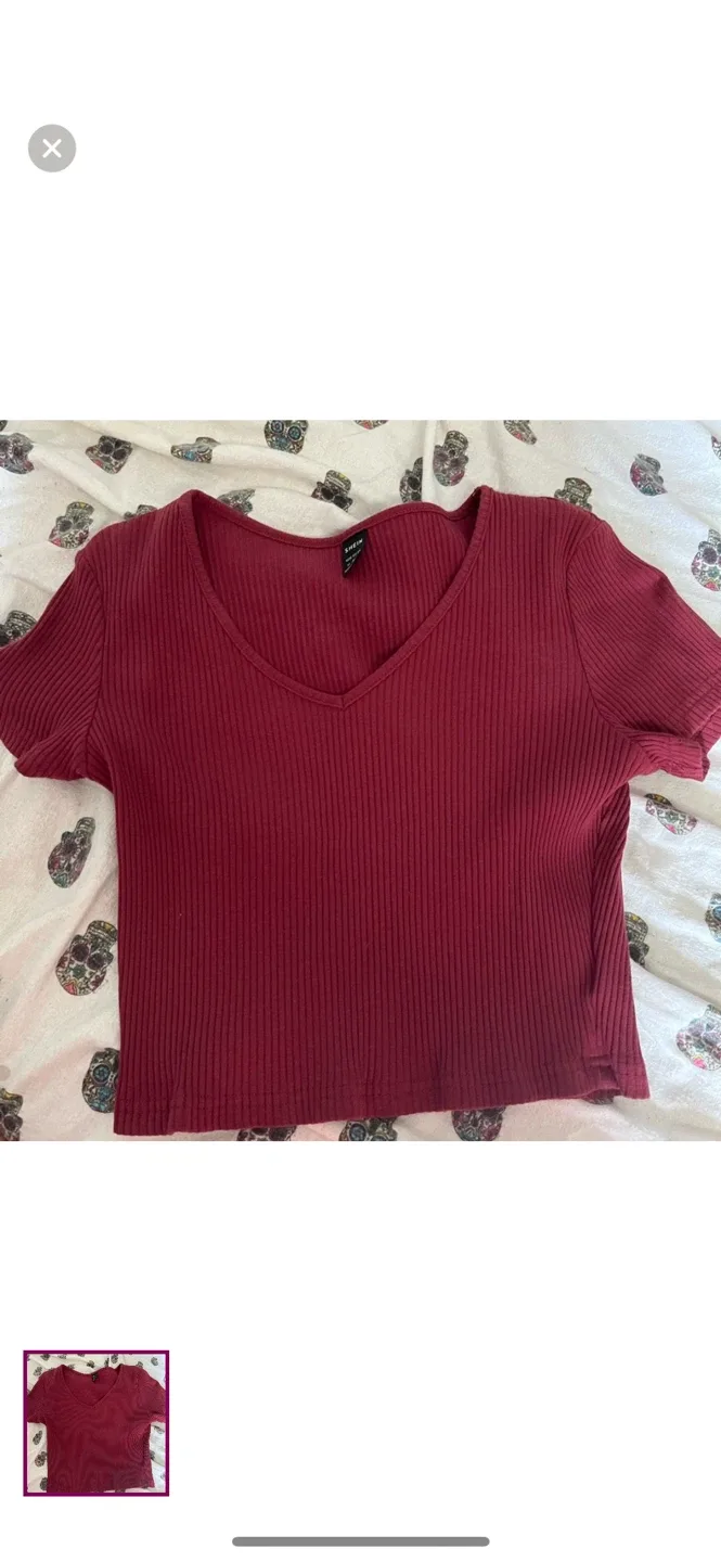 Shein Crop Top Bundle - Size Small image indicator(8)