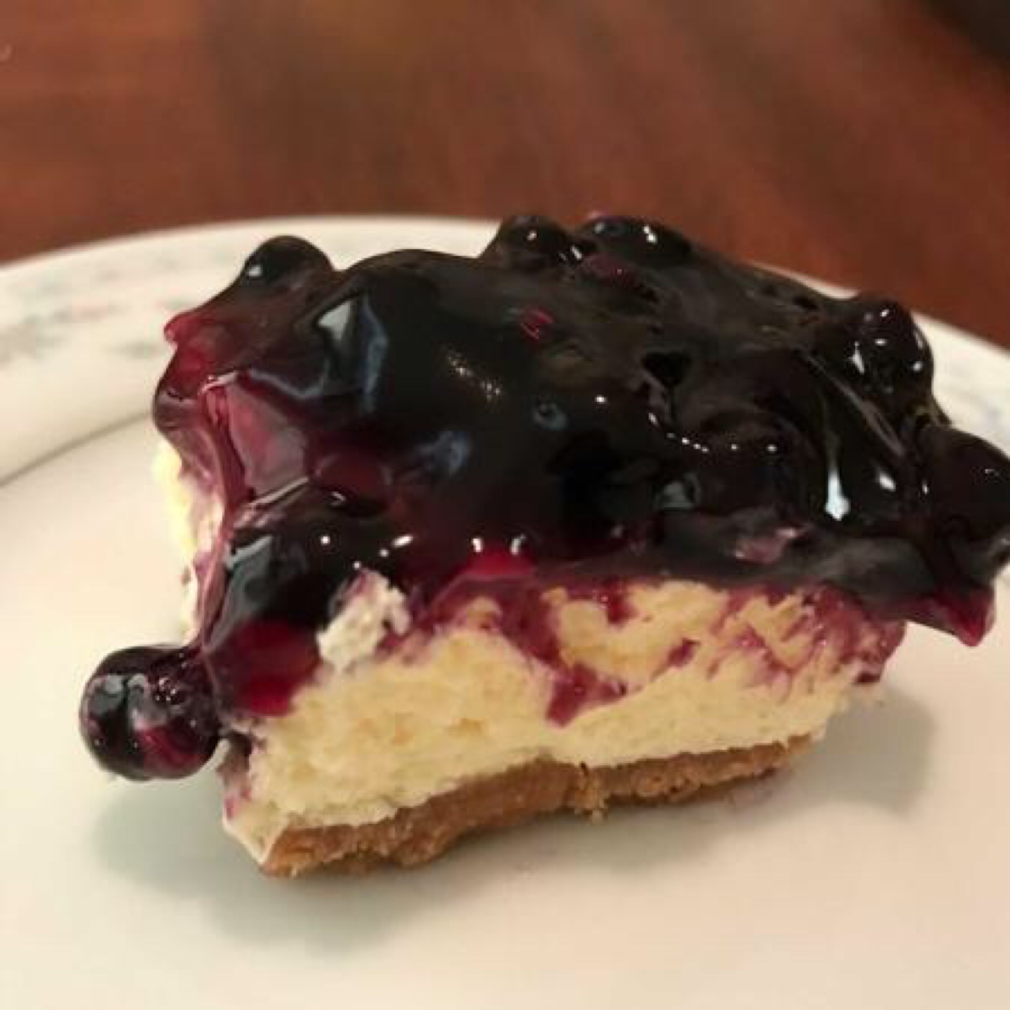 1 Lower Fat Cheesecake with Cherries + Cookies - 1.4 kg size - photo 3