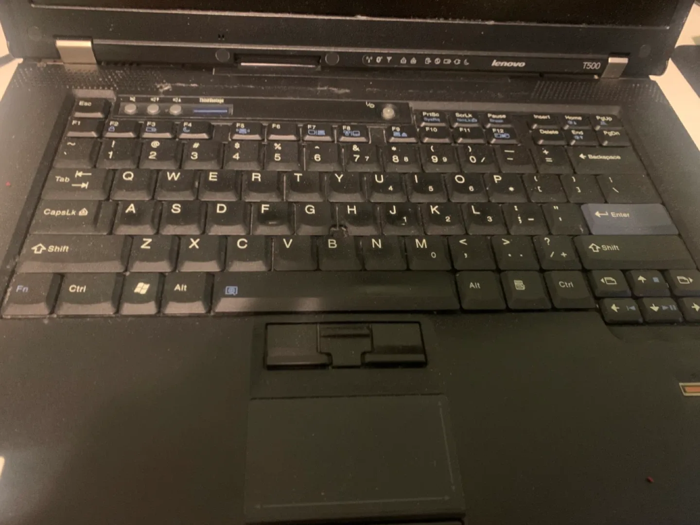 (ONLY GOR PARTS) Lenovo T500 Laptop thumbnail