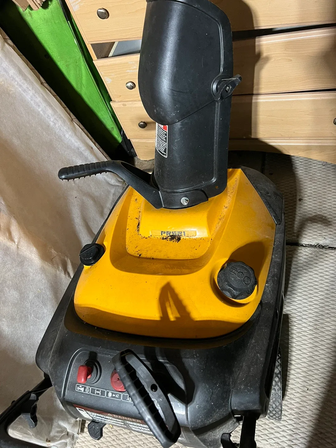 Poulan PRO Snow Blower image indicator(2)