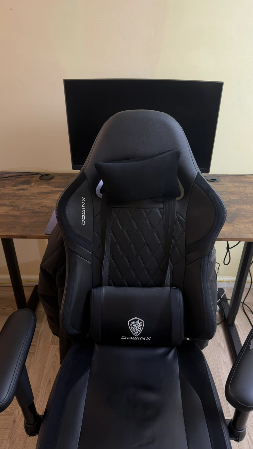 Eletronic Height Adjustable setup best for Gaming WFH Stream - photo 2