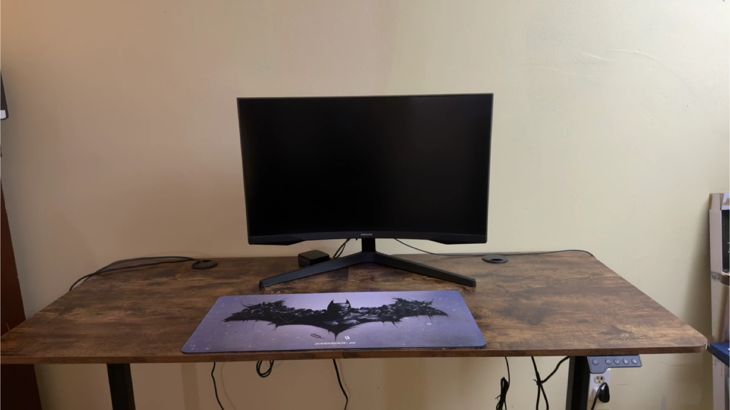 Eletronic Height Adjustable setup best for Gaming WFH Stream
