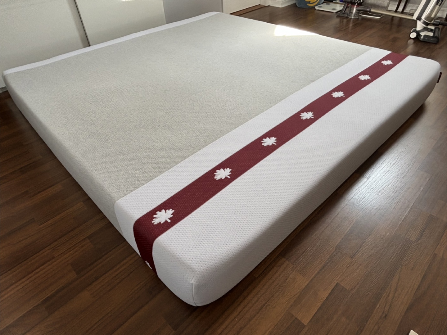 *EXCELLENT CONDITION* Juno King Size Foam Mattress