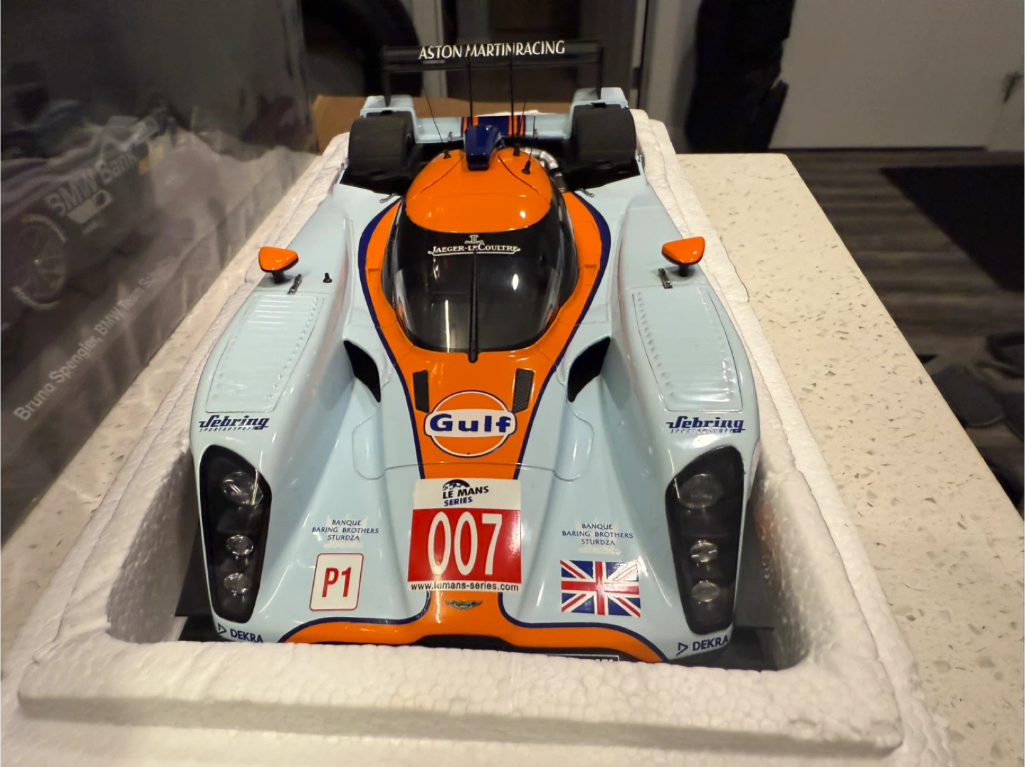 Autoart Lola Aston Martin LMP1 2009 Le Mans 24 Hours - photo 3