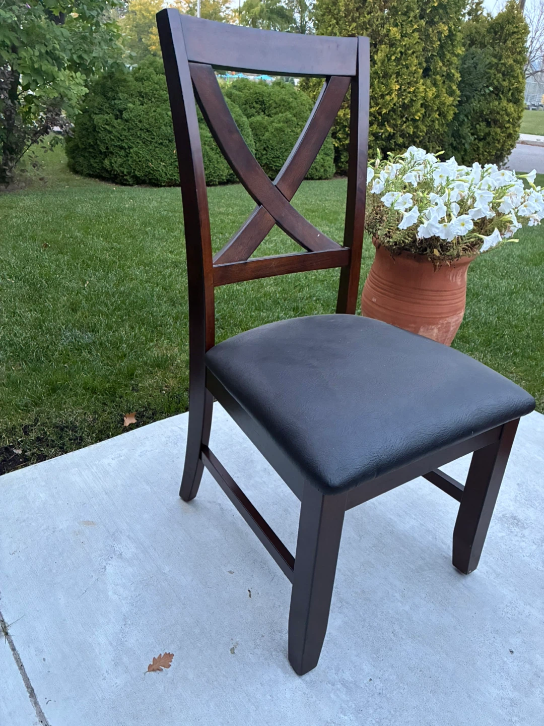 3 dining chairs give me an offer!