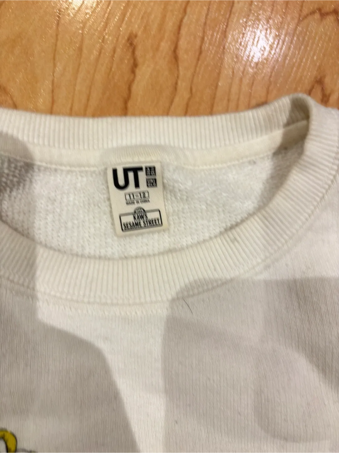Uniqlo UT x Sesame Street Kids' Sweatshirt (11-12 yrs) thumbnail