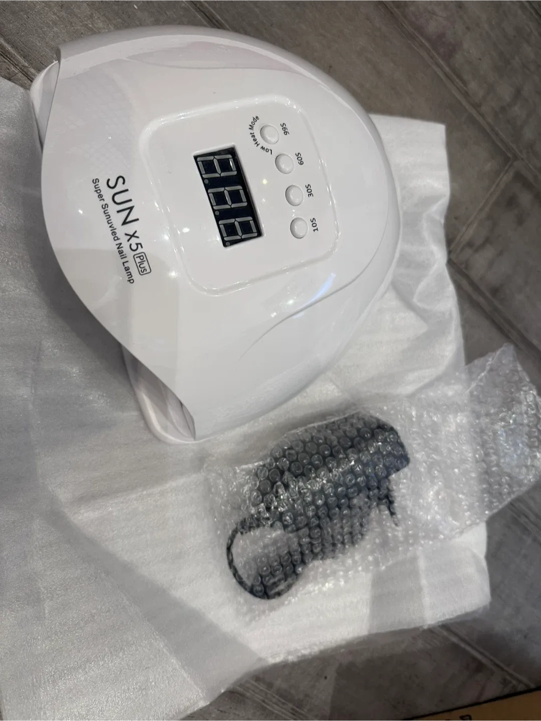 SUN X5 Plus LED Nail Dryer Lamp - Like New! image indicator(2)
