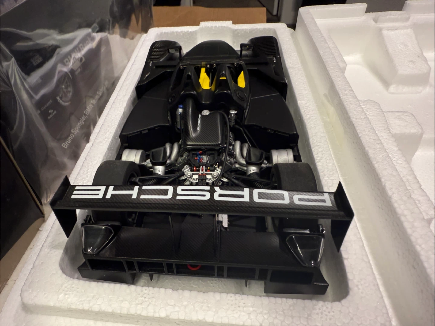 AUTOart Porsche RS Spyder EVO LMP2 (Test Car) - photo 5