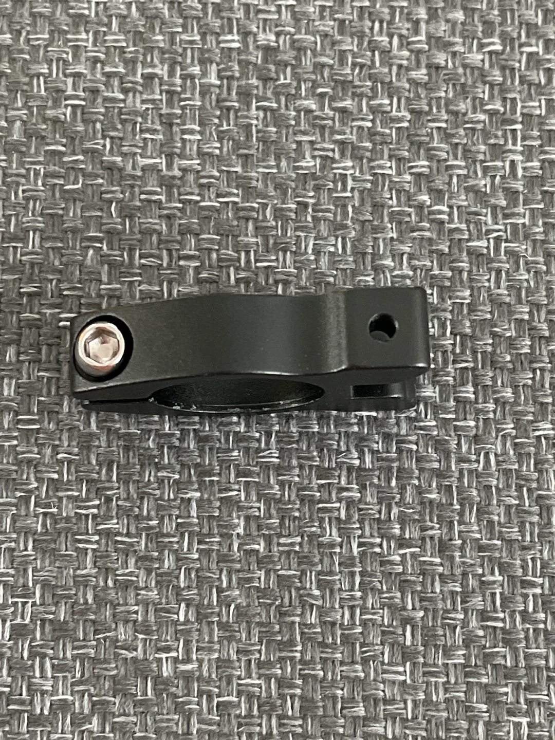 31.8 Black Bike Seatpost Clamp - photo 2