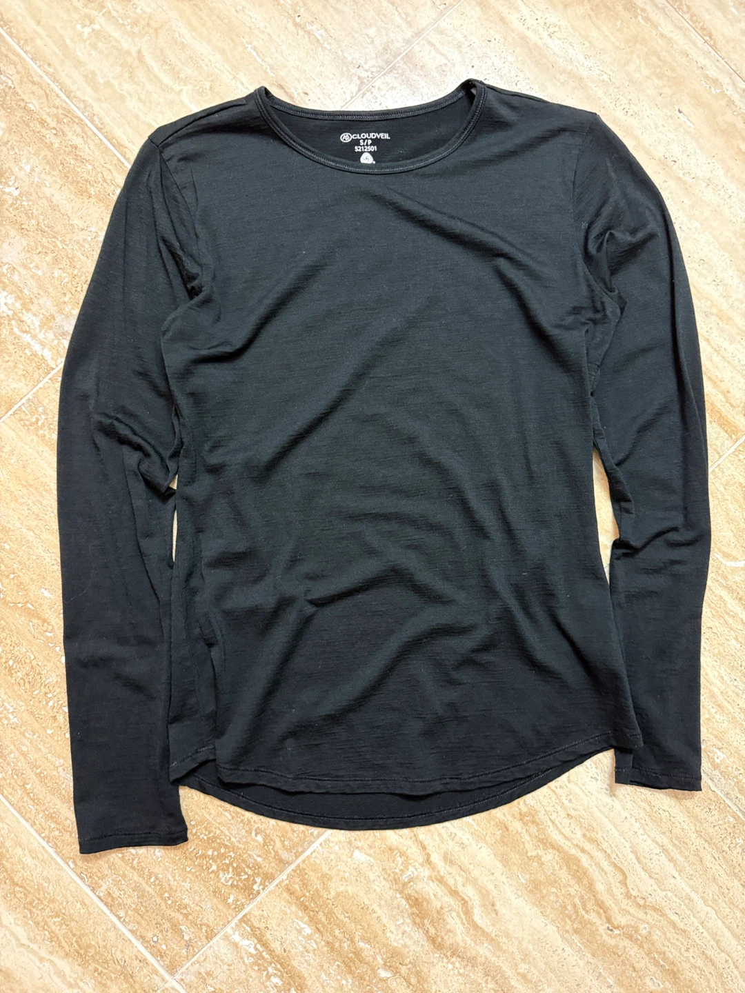 Gold Doveil & LC Waikiki Black Long Sleeve Shirts - Size S - photo 3