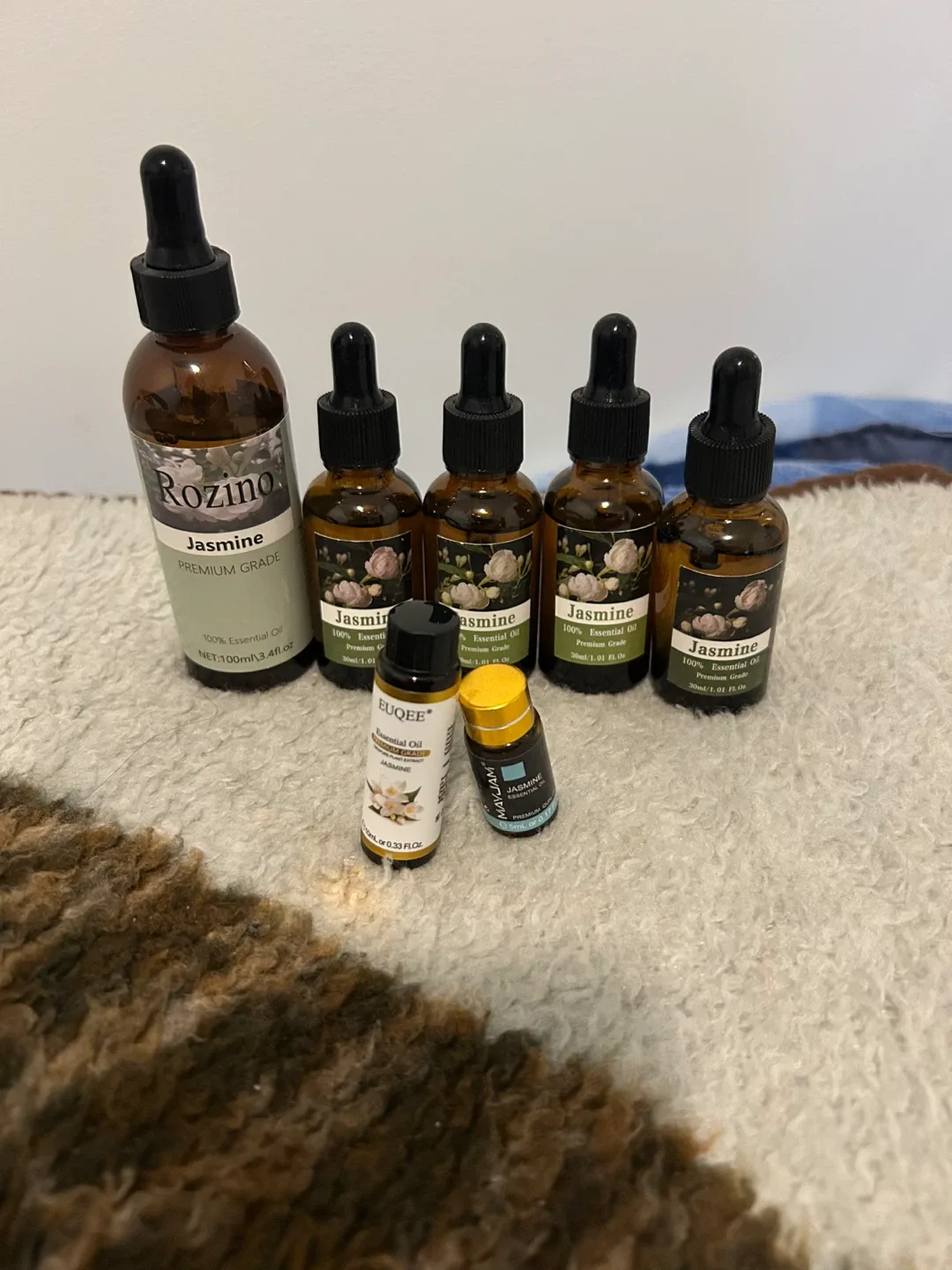 Jasmine Essential Oil image indicator(5)